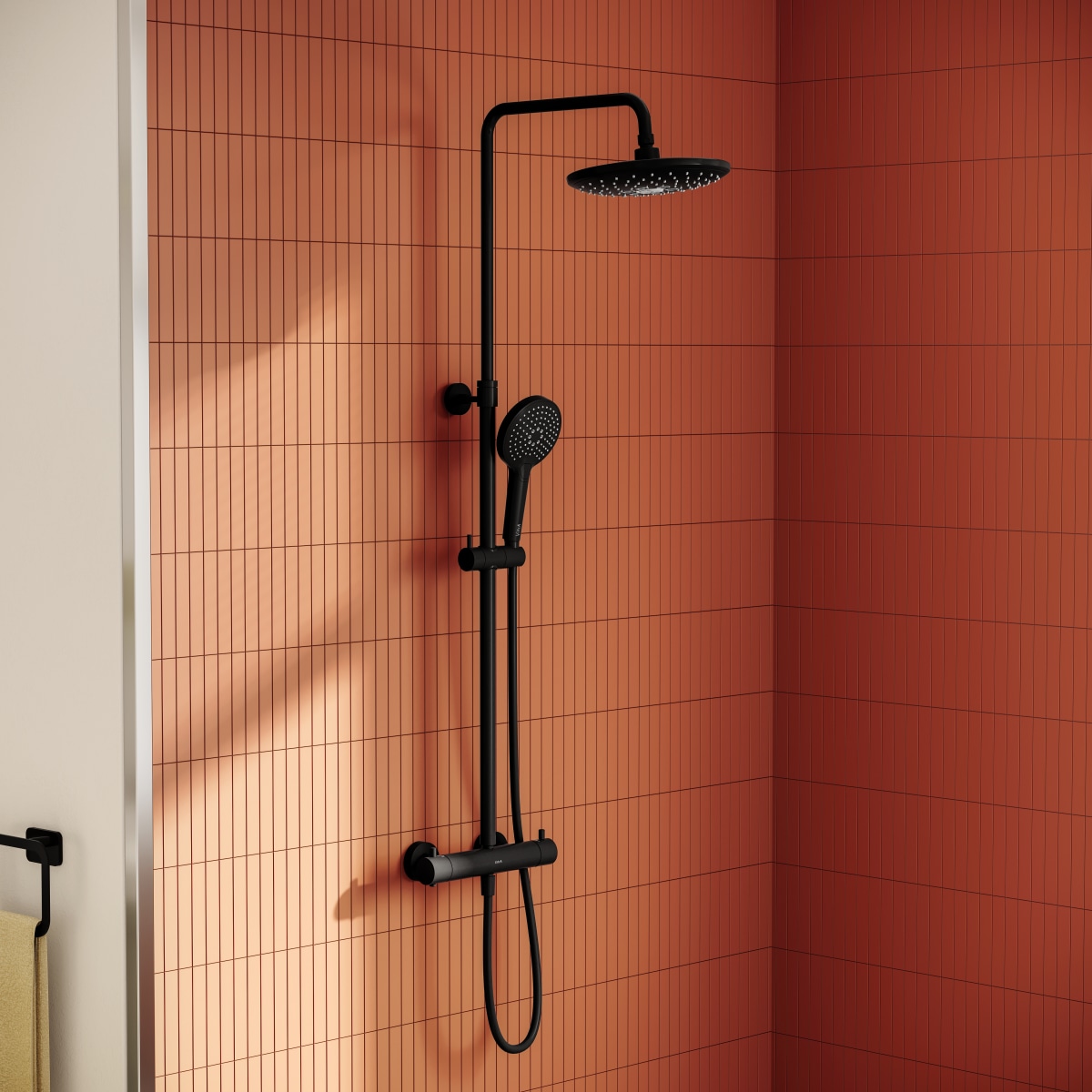 Душевая система VitrA Aquaheat(Аквахит) A4720536EXP с термостатическим смесителем и ручным душем матовая черная латунь
