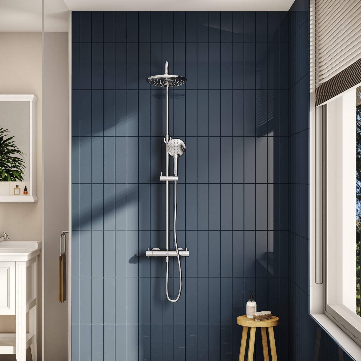 Душевая система VitrA Aquaheat (Аквахит) A47205EXP с термостатическим смесителем и ручным душем хром латунь